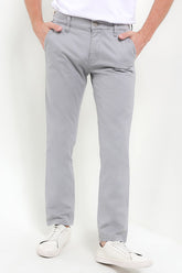 Cardinal Celana Panjang Chinos Skinny Pria E0139BK04C